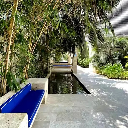 Junto A La Playa Ctg Apartamento